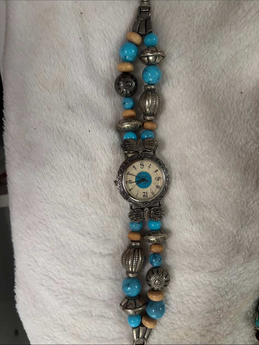 Turquoise Beaded Women's Bracelet Watch - Unbranded